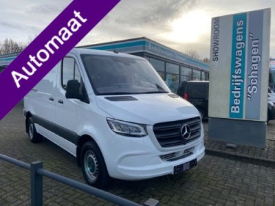 Mercedes-Benz Sprinter 317 CDI L1H1 RWD | Euro 6 | LED | Leder | Trekhaak | 360º Camera | Alarm Kl. 3***