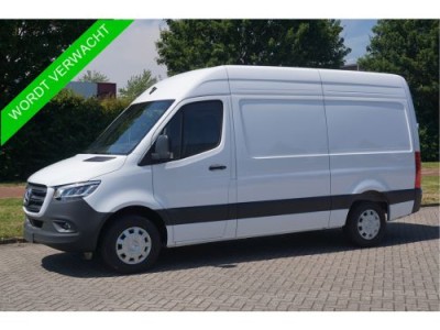 Mercedes-Benz Sprinter 317CDI L2H2 10.25 Mbux Navi, Cam, Gev. Stoel, 3.5T Trekhaak, LED!! NR. B01*