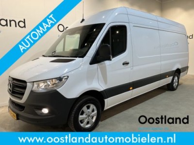 Mercedes-Benz Sprinter 317 CDI L3H2 RWD Automaat / Euro 6 / Airco / MBUX / Trekhaak / Camera / CarPlay / Navigatie / 3-Zits / 7.300 KM !!