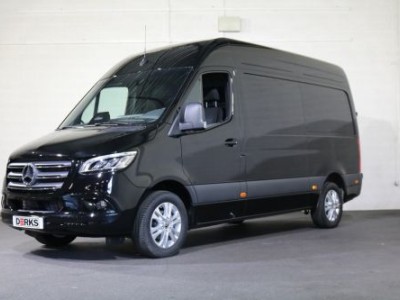 Mercedes-Benz Sprinter 319 CDI L2 H2 Airco Navigatie 3.5T Trekhaak Camera Adapt. Cruise