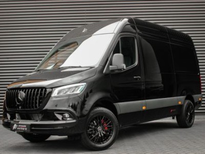 Mercedes-Benz Sprinter 319CDI L2H2 RWD 190PK FULL BLACK JB- EDITION / 3500KG / NEW / DIRECT RIJDEN / NAVIGATIE / PDC / FULL / LED