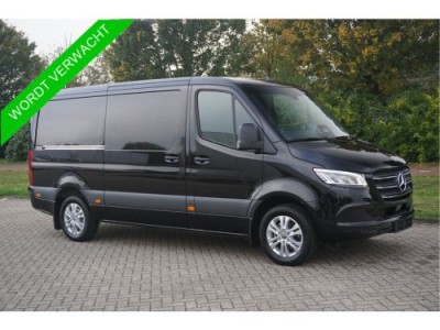 Mercedes-Benz Sprinter 319CDI Select L2H1 10.25 Mbux, ACC, LED, 3.5T Trekhaak, 17 LM!! NR. R595**