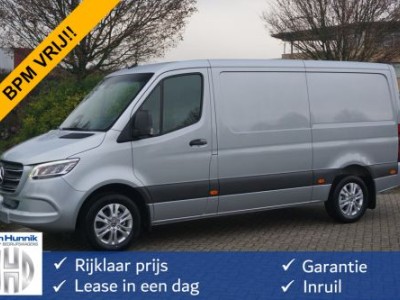 Mercedes-Benz Sprinter 319CDI Select L2H1 BPM VRIJ!! 10.25 Mbux, ACC, LED, 3.5T Trekhaak, 17 LM!! NR. *964*