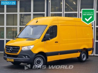 Mercedes-Benz Sprinter 319 CDI V6 Automaat L2H2 3.5t trekhaak Camera Navi Airco Cruise 10m3 Airco Trekhaak Cruise control