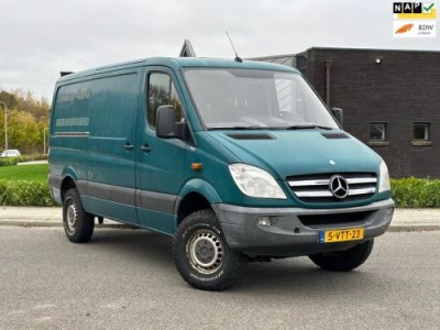 Mercedes-Benz Sprinter 519 3.0 CDI 4X4 NIEUWE MOTOR EN BAK | Airco | Cruise | Clima | Standkachel |