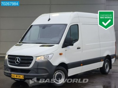 Mercedes-Benz Sprinter 319 CDI V6 190PK Automaat L2H2 Trekhaak MBUX Airco 10m3 Airco Trekhaak