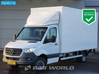 Mercedes-Benz Sprinter 515 CDI Automaat Laadklep Zijdeur Dubbellucht Bakwagen MBUX Airco Cruise MBUX Koffer Meubelbak 21m3 Airco Cruise control