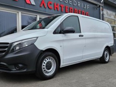 Mercedes-Benz Vito 111 CDI Lang Bestelauto van het Jaar editie Trekhaak! Airco! Cruise Control! Nette Bus! NAP!