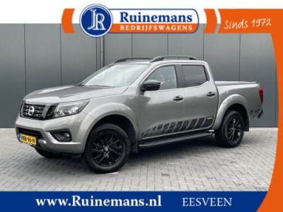 Nissan Navara 2.3 dCi 191 PK 4x4 AUT / 1e EIG. / ORIG. NL / ZEER NETJES !! / TREKHAAK / 3500 KG AHG / ECC / CRUISE / CAMERA