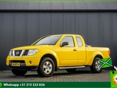 Nissan Navara 2.5 dCi | 4x4 | 172 PK | Climate