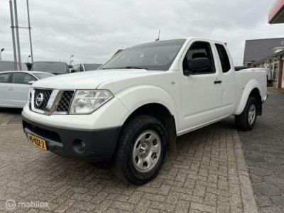 Nissan Navara 2.5 dCi XE Double Cab