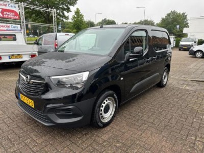 Opel Combo 1.5D Edition Airco/ Cruise/ Navigatie/ PDC