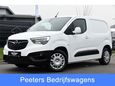 Opel Combo 1.5D L1H1 Innovation Camera, Cruise, Carplay, 130PK Automaat, Stoelverwarming, Sensoren, BOM VOL!