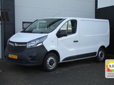 Opel Vivaro 1.6 CDTI EURO 6 - Airco - Cruise - Trekhaak - â¬ 12.950,- Excl.