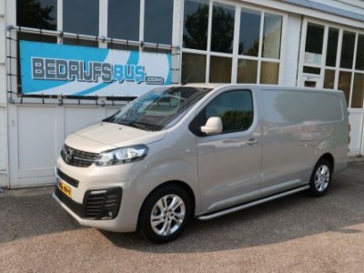 Opel Vivaro 2.0 150PK lang I1eEig!|innovation|Camera|Cruise|Trekhaak|Netjes!