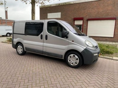 Opel Vivaro 1.9 DTI DC * Airco * Airbag * Elek Ramen * Stuurbekrachtiging lekt olie ! powersteering  leaking oil !