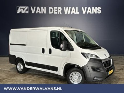 Peugeot Boxer 2.0 BlueHDI L1H1 Euro6 Airco | Navigatie | Camera | Cruisecontrol | Parkeersensoren LED, bijrijdersbank