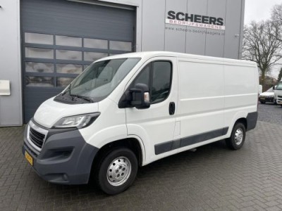 Peugeot Boxer 330 2.0 BlueHDI 130PK L2H1 lees tekst