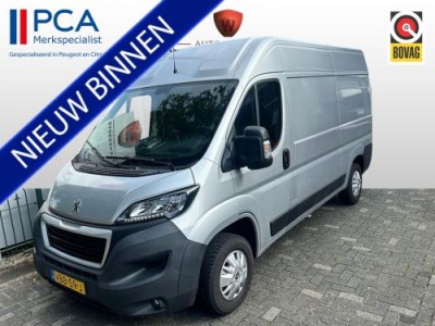 Peugeot Boxer 330 2.0 Blue HDI 130PK L2H2 Premium Pack Schuifdeur/Trekhaak/Bank/Nieuw model/Navigatie/Airco/Camera