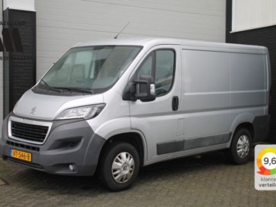 Peugeot Boxer 330 2.2 HDI 130PK - Airco - Navi - Cruise - Camera - â¬ 6.650,- Excl.