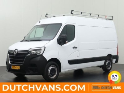 Renault Master 2.3DCi 135PK L2H2 | Imperiaal | Trekhaak | Navigatie | Camera | 3-Persoons | Betimmering