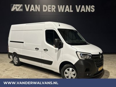 Renault Master 2.3 dCi 136pk L2H2 Euro6 Airco | Navigatie | Camera | 2500kg Trekhaak cruisecontrol, parkeersensoren, LED, bijrijdersbank