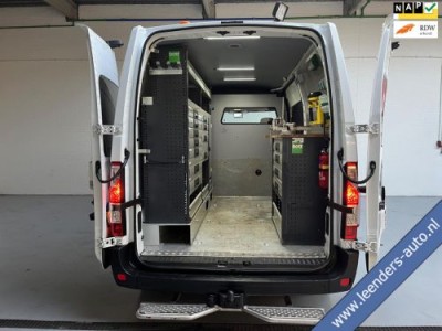 Renault Master SERVICEWAGEN T35 2.3 DCI 145PK EURO6 L2H2 VICTRON V230 BOTT INRICHTING AIRCO STANDKACHEL TREKHAAK RIJKLAARPRIJS!