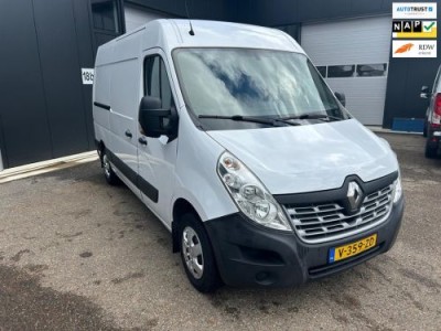 Renault Master T33 2.3 dCi L2H3