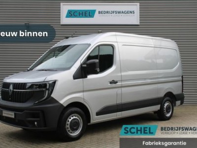 Renault Master T35 2.0 dCi 130pk L2H2 Advance - Carplay - Camera - Climate - Parkeersensoren - LED - Trekhaak - DAB - Stoelverwarming - Rijklaa