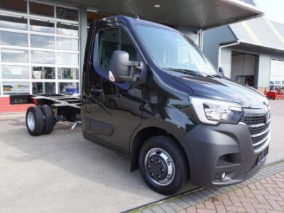 Renault Master T35 2.3 dCi 165PK L3 Chassis Cabine Dubbellucht Nr. V205 | Airco | Cruise | Navi | Trekgewicht 3500KG