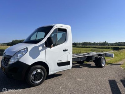 Renault Master bestel T35 2.3 dCi L4 Chassis Cabine.