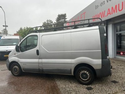 Renault Trafic 1.9DCi,74kw/101pk,Airco: 2395,- EX BTW