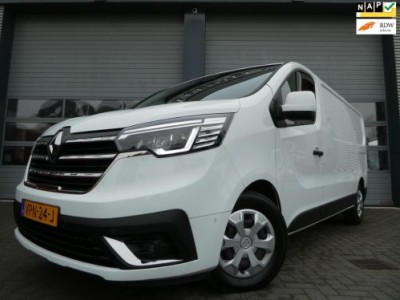 Renault Trafic 2.0 dCi 130 L2H1 airco . navigatie .camera, 3 zits, pdc