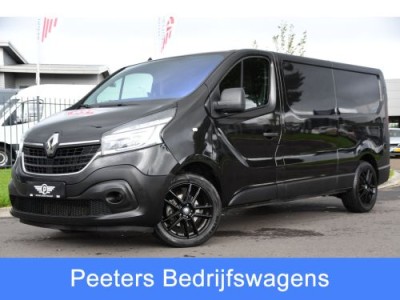 Renault Trafic 2.0 dCi 145 T29 L2H1 Black Edition Camera, Cruise, NAVI, LED, Automaat, 145PK, Sensoren, Trekhaak, Multimedia, UNIEK!