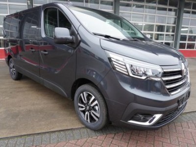 Renault Trafic 2.0 dCi 150PK T30 L2H1 Luxe Schuifdeur L / R Nr. V127 | Climate | Adapt. Cruise | Navi | Trekhaak | Betimmering