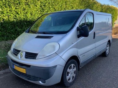 Renault Trafic 2.0 dCi AIRCO EUR 3950,- +21% BTW/ TVA/TAX