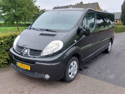 Renault Trafic 2.5 dCi T29 L2H1 DC AIRCO/AUTOMAAT BJ 2009