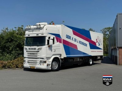 Scania R 520 SHOW TRUCK / CONCOURSTAAT CLEAN HOLLAND TRUCK - NEW TYRES