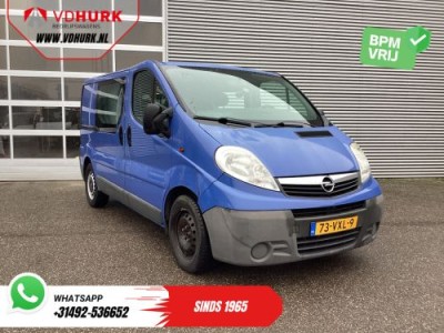 Schade bedrijfswagens Vivaro 2.5 CDTI 115 pk DC Dubbel Cabine MARGE 2x Schuifdeur/ 6 Pers./ Airco/ PDC/ Trekhaak