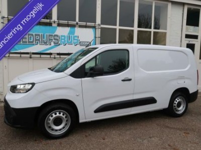 Toyota PROACE CITY 130PK Automaat Challenger, Lang, Bankje DIRECT LEVERBAAR!