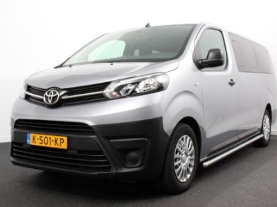 Toyota Proace Shuttle 1.5 D-4D Navigator Long |9 Persoons | Navigatie | Parkeersensoren | Carplay | Cruise Control | DAB |