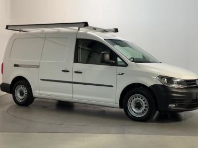 Volkswagen Caddy 2.0 TDI L2H1 Maxi Comfortline Navigatie Parkeersensoren DAB+ App-Connect