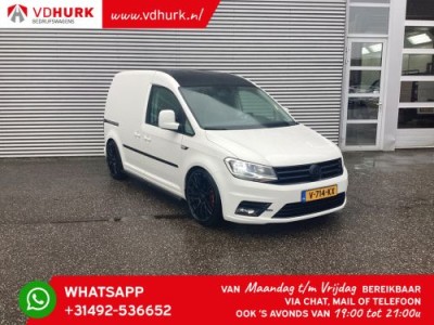 Volkswagen Caddy 2.0 TDI Leder/ 18LMV/ Verlaagd/ Sidebars/ Navi/ PDC/ Cruise/ Trekhaak