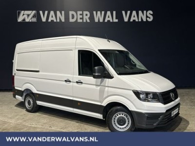 Volkswagen Crafter 2.0 TDI 140pk L3H3 L2H2 Euro6 Airco | 3000kg Trekhaak | Camera | Leder stuurwiel adaptieve cruisecontrol, stuurwielverwarming, chauffeursstoel, apple carplay, android auto