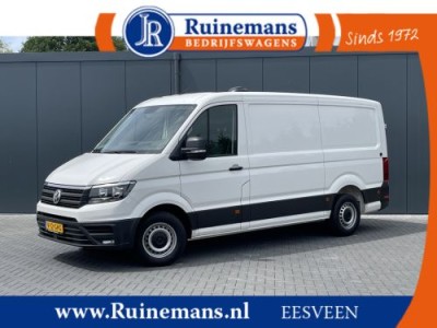 Volkswagen Crafter 2.0 TDI 177 PK / L3H2 / AIRCO / 3.000 KG AHG / BIJRIJDERSBANK / STANDKACHEL / TREKHAAK