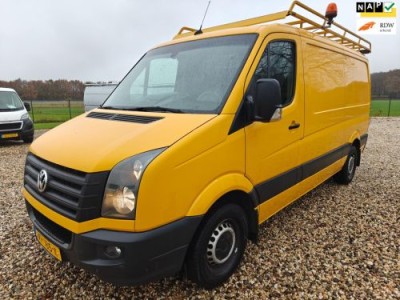 Volkswagen Crafter 32 2.0 TDI L2H1, airco , cruise , 136 PK , 2800 kg trekkracht , werkplaats inrichting.