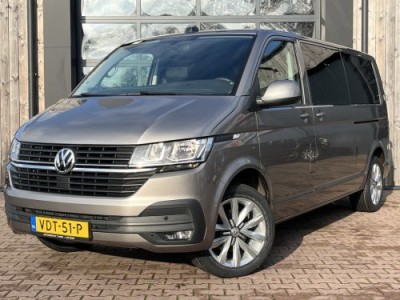 Volkswagen Transporter 2.0 TDI 150PK DSG L2H1 30 DC Highline | Schuifdeur links | Camera | Cruise | Trekhaak | LMV 18