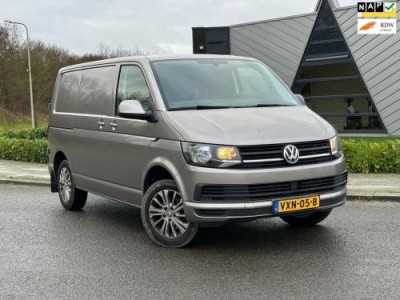 Volkswagen Transporter 2.0 TDI L1H2 DSG Automaat | Dubbele schuifdeur Airco | Stoelverwarming | cruise |