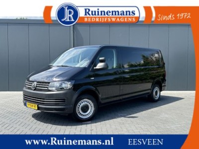 Volkswagen Transporter 2.0 TDI / L2H1 / 1e EIGENAAR / AIRCO / CRUISE / NAVI / APPLE CARPLAY / PDC