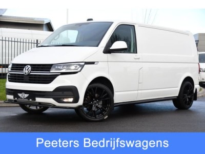 Volkswagen Transporter 2.0 TDI L2H1 30 Highline PB Edition Adaptieve Cruise, Camera, Carplay, 150PK, Stoelverwarming, LED, Multimedia, UNIEK!